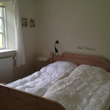 Ramskov Apartment Give